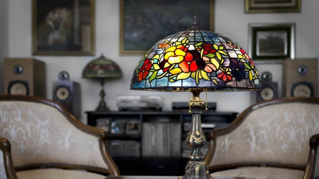 Beautiful Tiffany Table Lamp