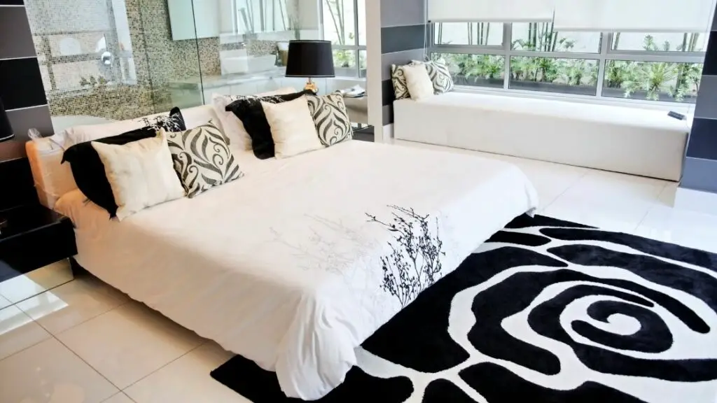 Black and White Pattern Bedroom