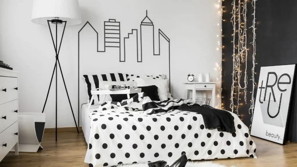 Black and White Polka Dot Patterned Bedroom