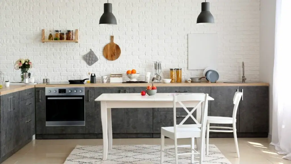 White And Gray Kitchen