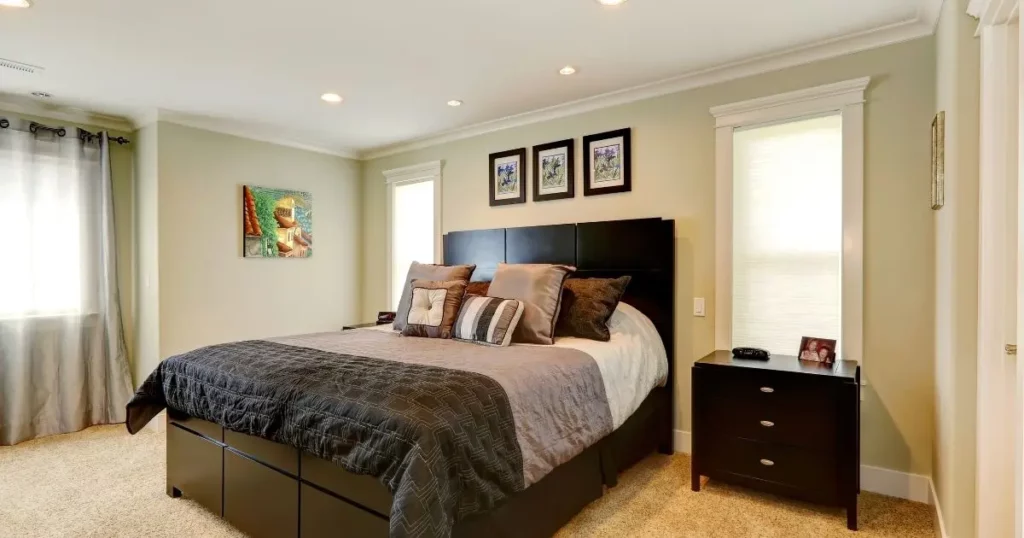 Black Bedroom Furniture is Versatile