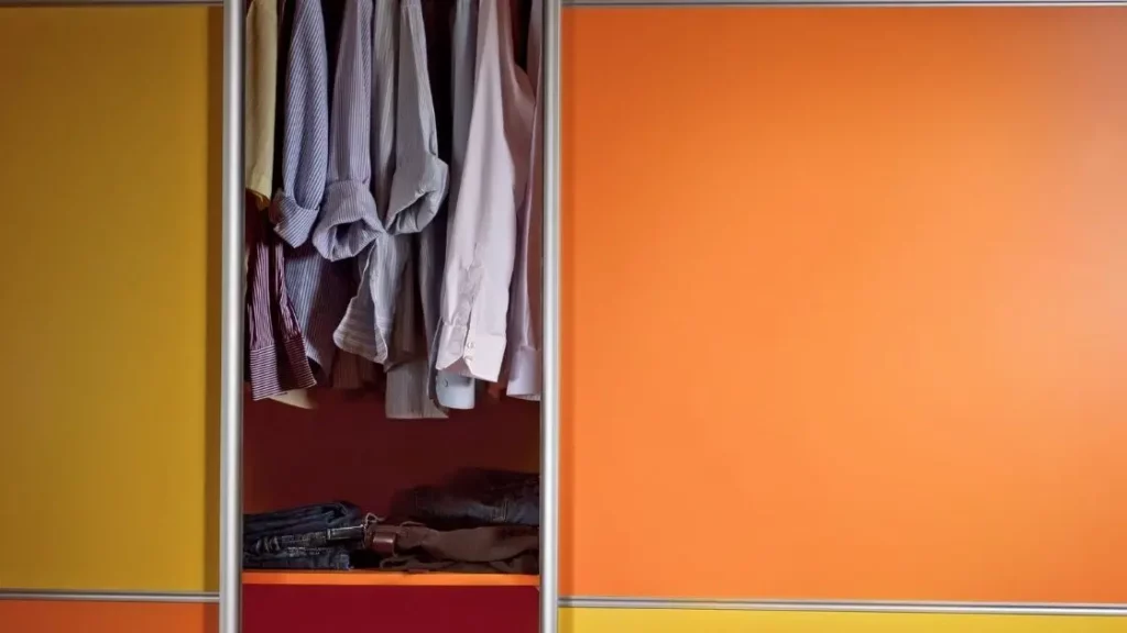 mens bedroom closet