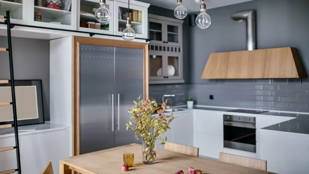 Best Accent Colors to Pair with Gray Kitchen