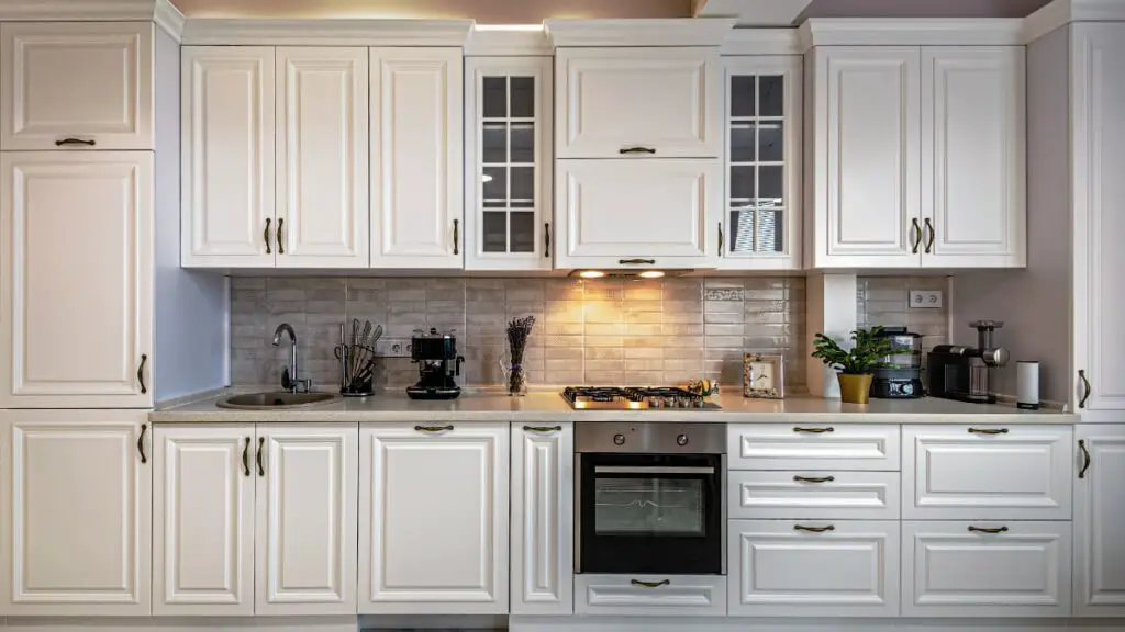Choose the Right Style of Kitchen Cabinets For Your Home