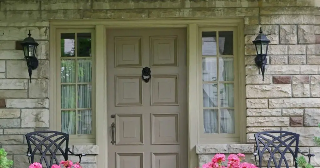 How to Get the Best Value for Your Front Door