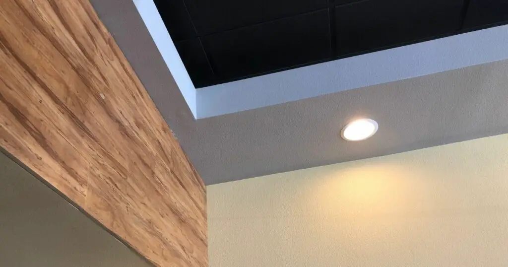 The Perfect Placement for Recessed Lights in a Tray Ceiling