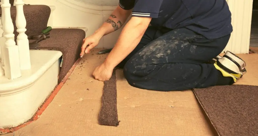 The best way to install a carpet runner on your stairs