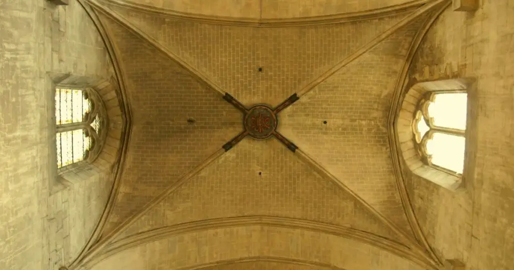 Vaulted Ceilings vs Cathedral Ceilings