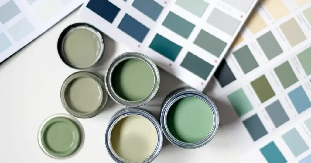 How to Choose the Perfect Paint Color for Your Stairs